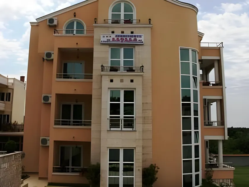 Apart Hotel Llolla - Image 1