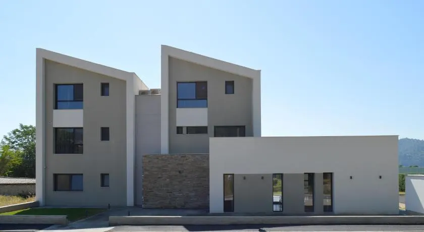Oikoi - Luxury Suites & Maisonettes - Image 1