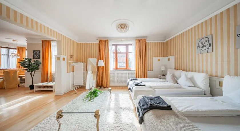Bergblick Apartments - Image 1
