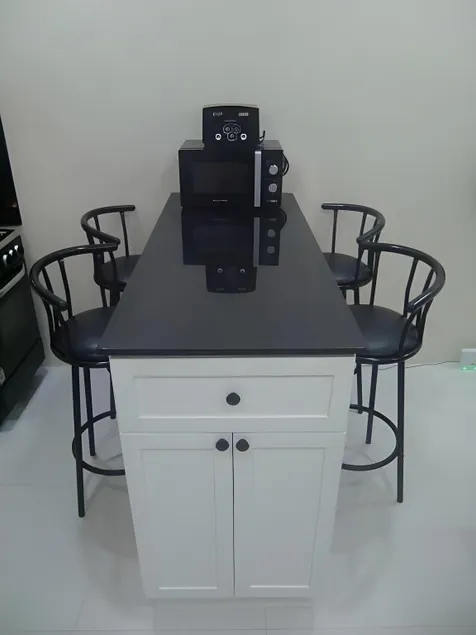 Entire Home Fully Furnished Netflix AC Auto washer and Dryer - Image 1