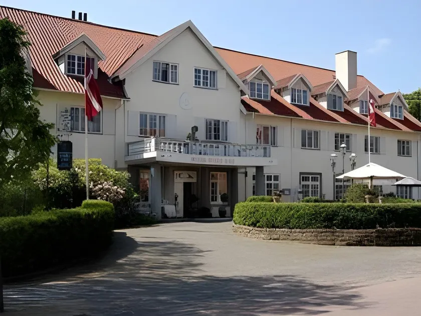 Hotel Fredensborg Store Kro - Image 1