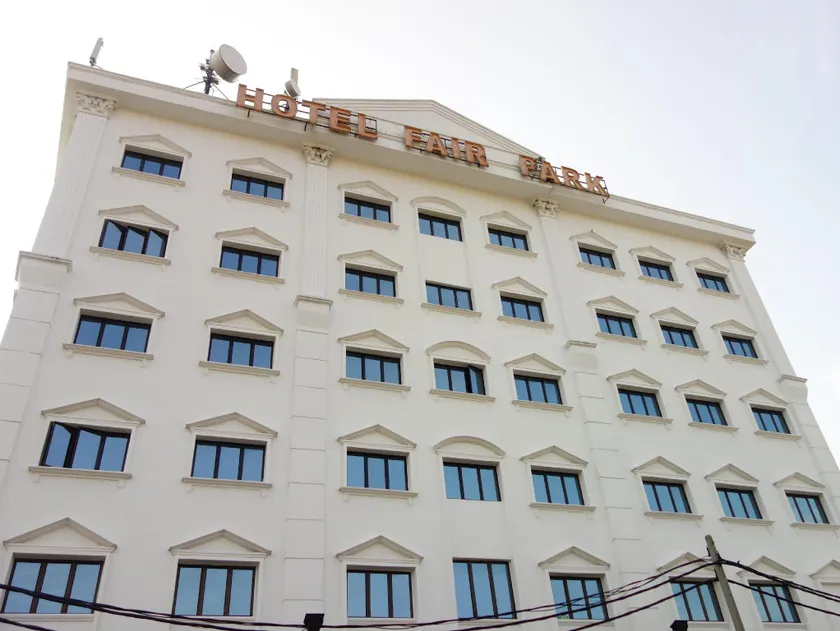 Fair Park Hotel - Image 1