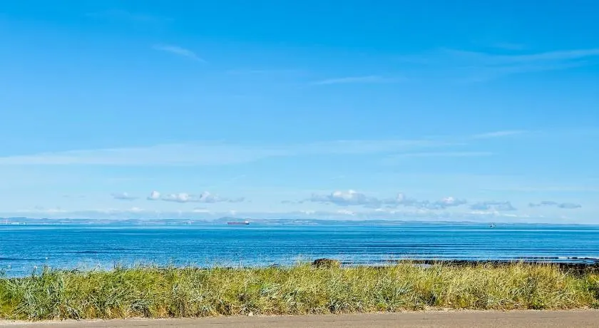 Sea View - Image 1