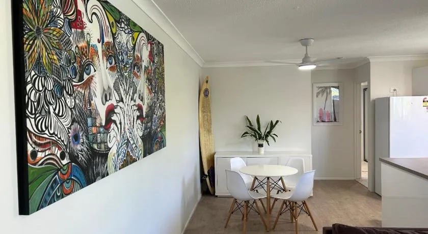 Kirra Beach Unit - Image 1
