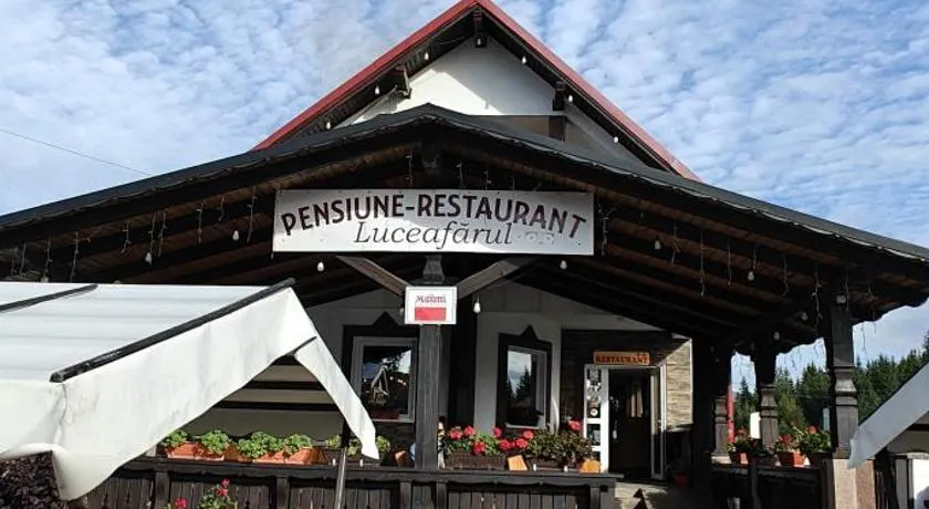 Pensiunea Luceafărul, Pasul Mestecăniș - Image 1