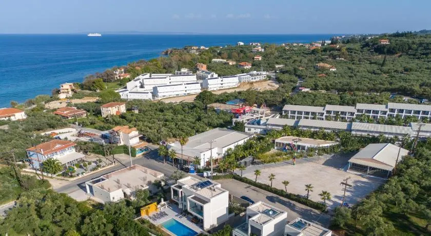AKEA VILLAS - Image 1
