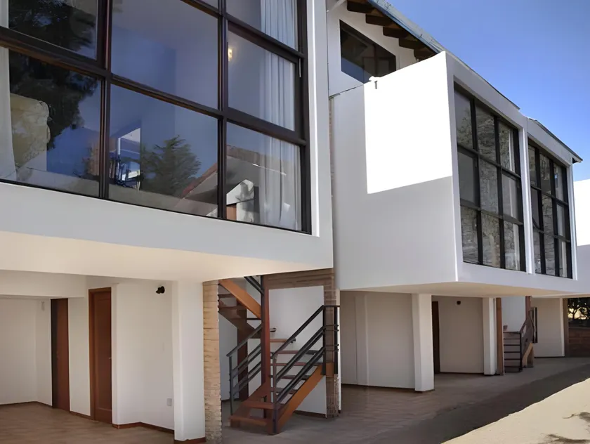 Apartamentos Andrea - Image 1