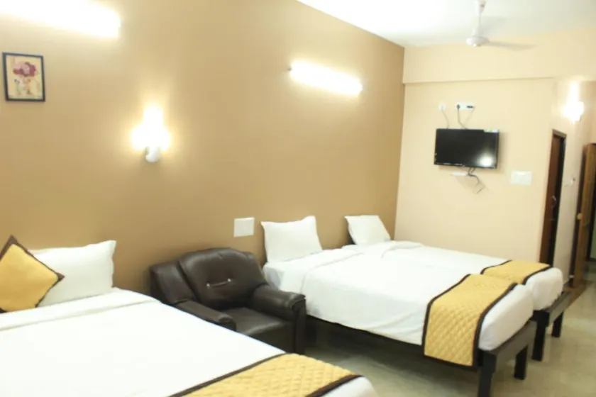 THE CHENNAI INN - Image 1