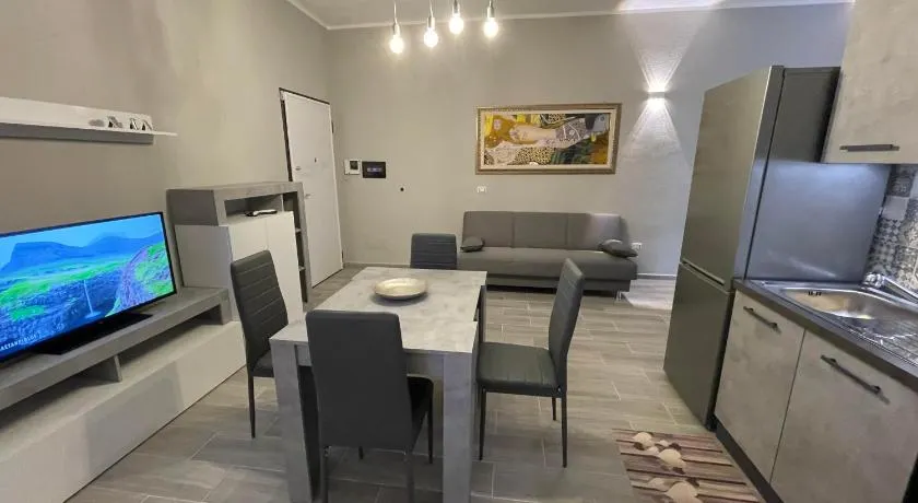 APPARTAMENTO ELEGANTE CARBONIA - Image 1