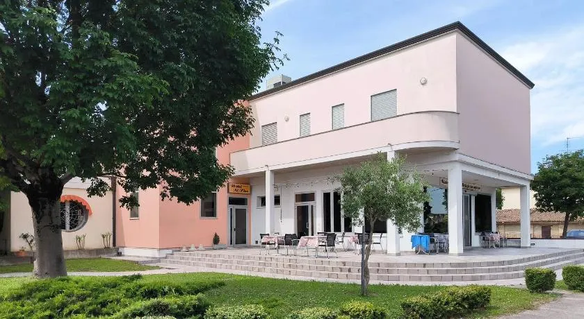 Al Flor - Image 1