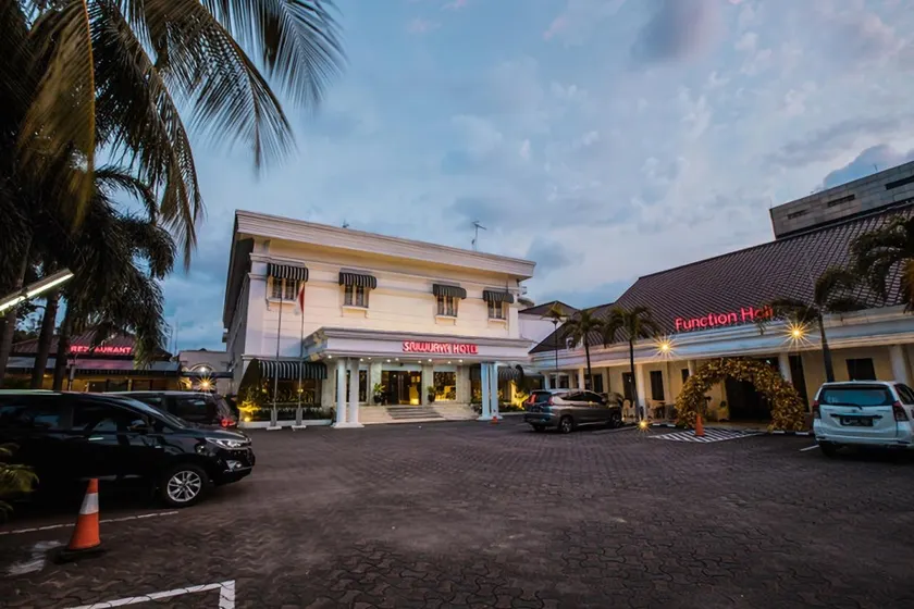 Sriwijaya Hotel - Image 1