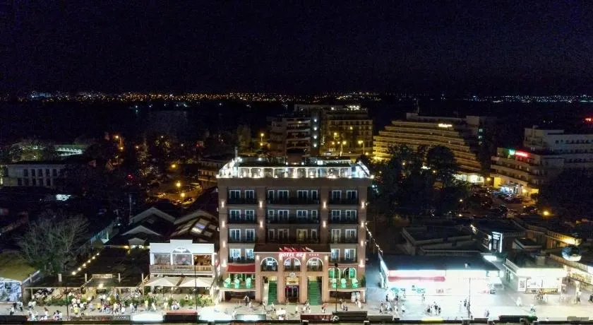 Hotel Ges - Image 1