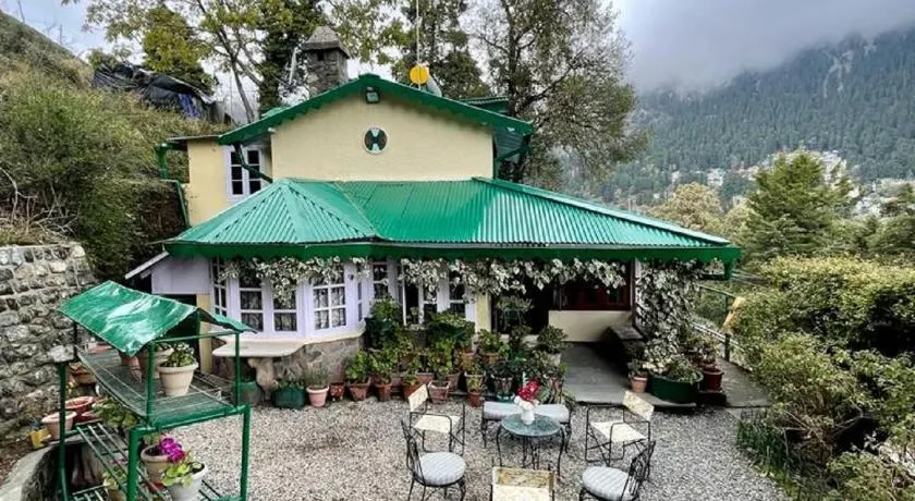 Rosastays Mallital, Nainital - Image 1