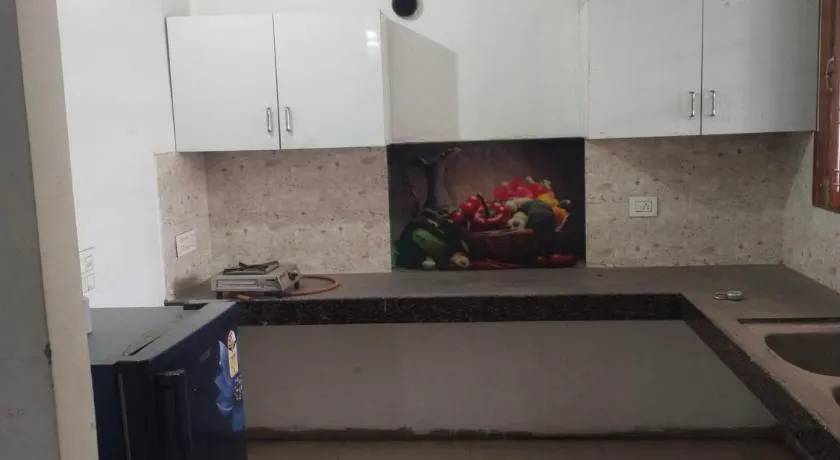 One Room in Kharar District SAS Nagar Mohali - Image 1