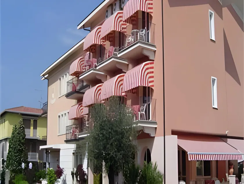 Hotel Alsazia - Image 1