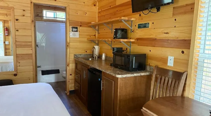 Quechee Pine Valley Campground - Image 1
