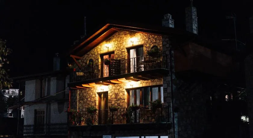 Eptalofos Apartments - Image 1