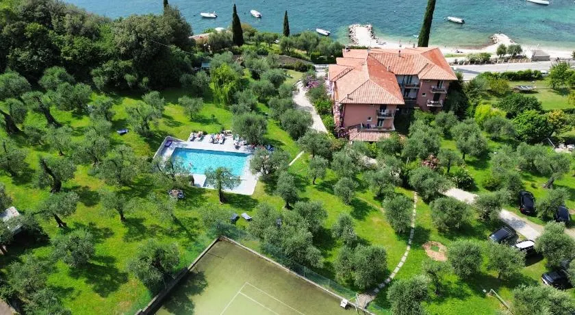 Villa Andreis - Image 1