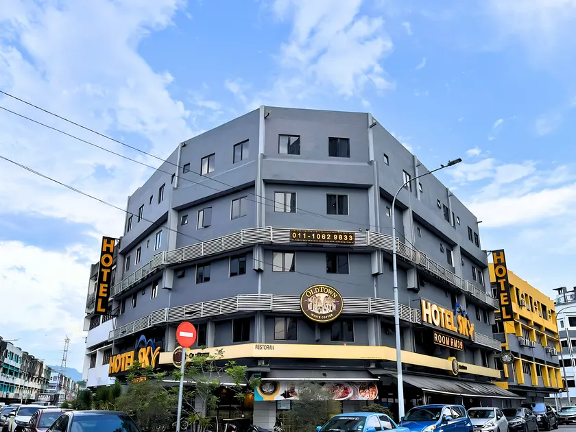 Sky Hotel Cheras Maluri - Image 1