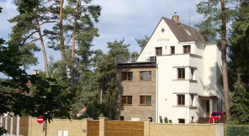 Apartmány FELSENBURG Staré Splavy - Image 1