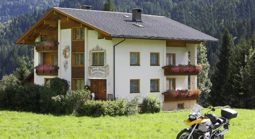 Hotel Garni Haus Anita - Image 1