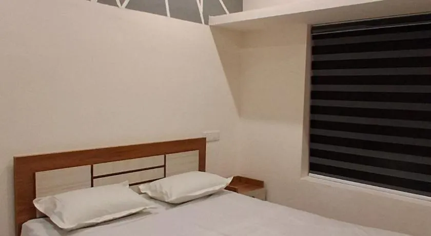 The J House Holiday Home - Image 1