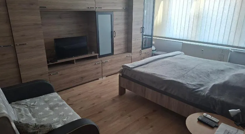 Dombó apartman - Image 1