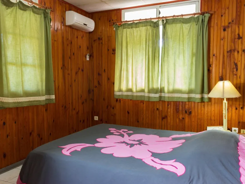 Fare Edith Moorea - Image 1