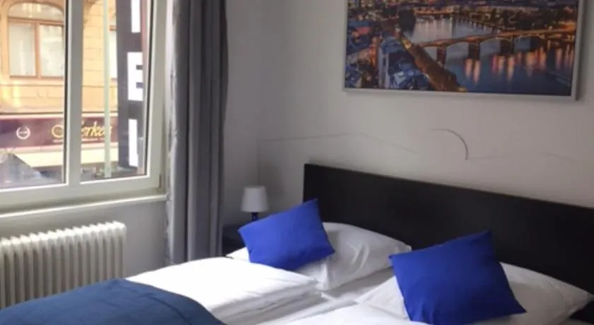 Main Hotel Frankfurt City - Image 1