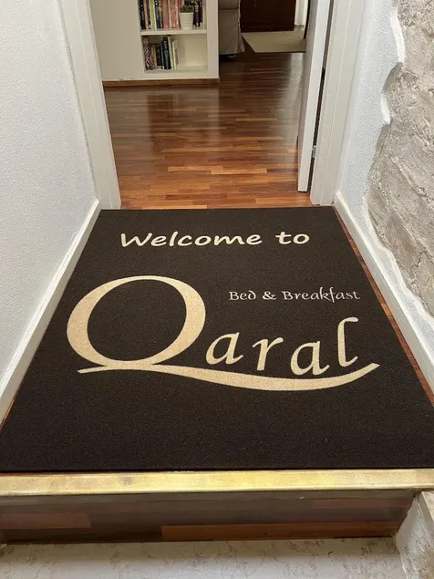 B&B Qaral - Image 1