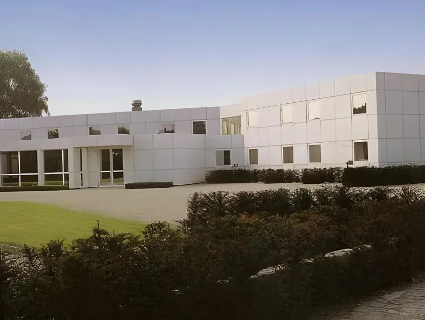 Travel Hotel Kruisem - Image 1