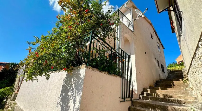 Apartmani Mediteran Copic - Image 1