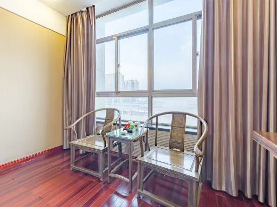 Grand Qihe Hotel - Image 1
