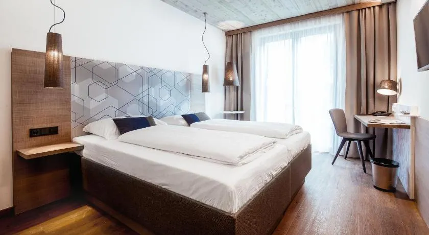 arte Hotel Kufstein - Image 1