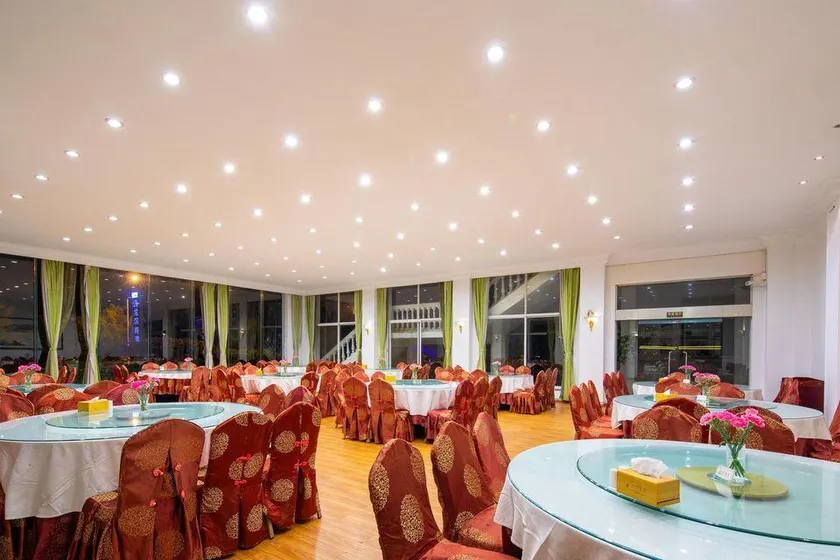 Dali Canger Yilong Hotel - Image 1