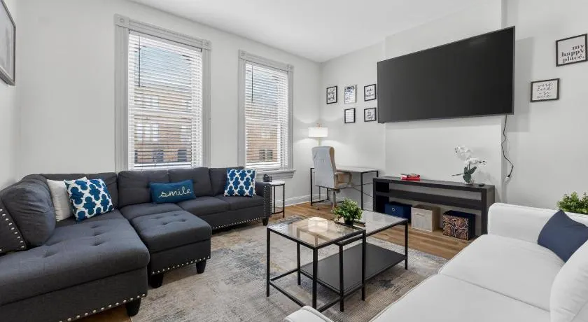 Spacious 3BR Whole House in St Louis - Image 1