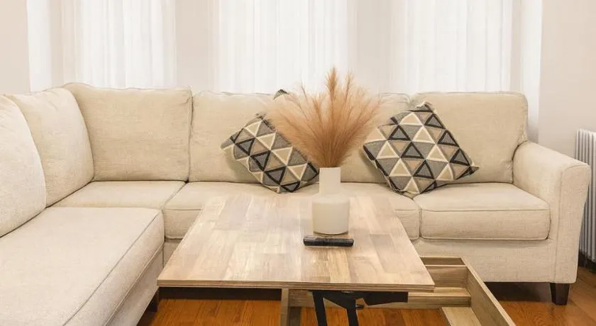 Jersey City Gem Near NYC - 2 Bedroom Apartment - Image 1