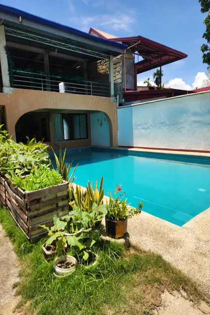 Larosa Hostel Puerto Princesa - Image 1
