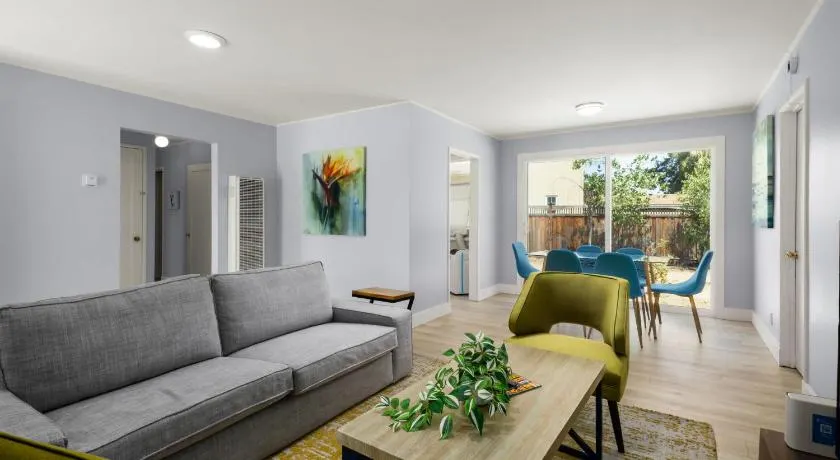 Marbella Lane - Alluring & Spacious 3BR Home - Image 1