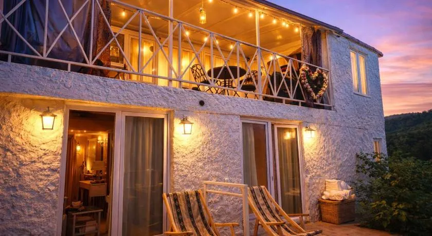 Sighnaghi Art Hotel - Image 1