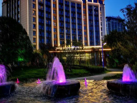 Qunsheng Garden Hotel - Image 1