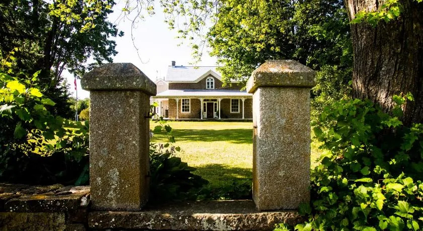 Harlem Stonegate B&B - Image 1