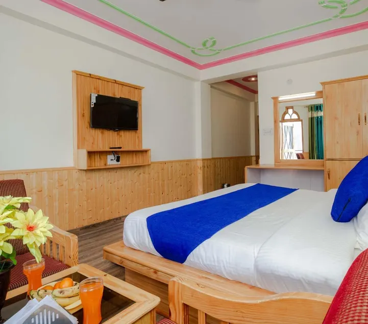 REWAT RESIDENCY INN - Image 1
