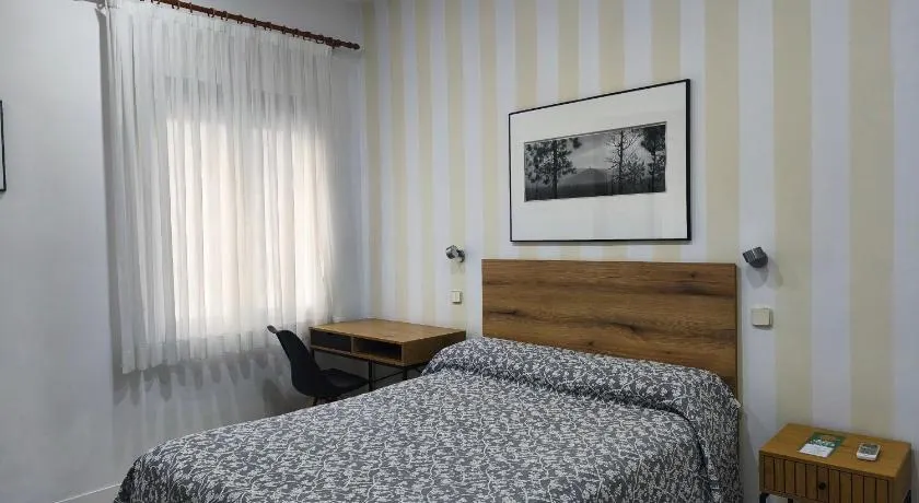 Hostal Angelines - Image 1