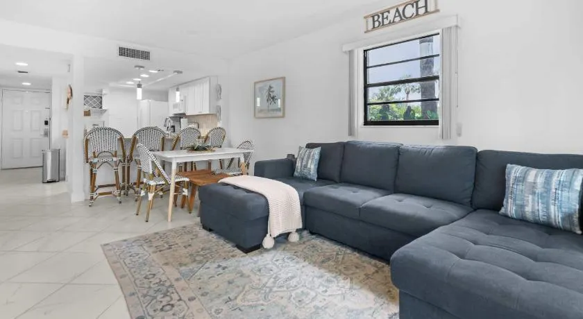 First Floor Deluxe Condo - Image 1