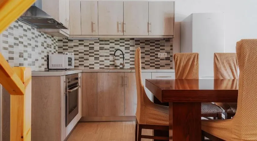 KOUL HOUSE - Image 1