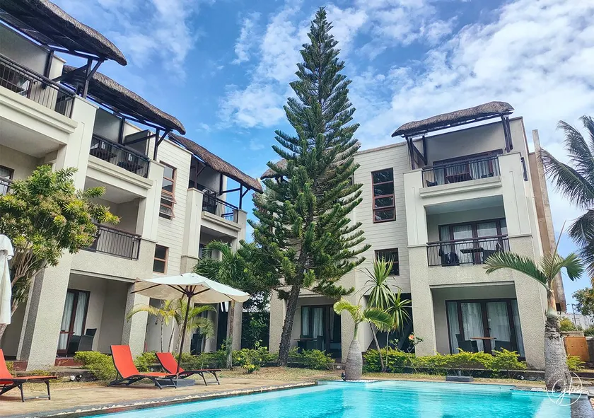 Grand Bay Suites - Image 1