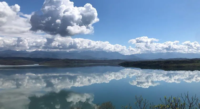 Ulza Lake Escape - Image 1