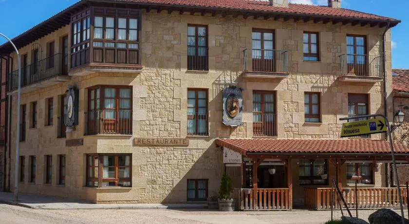 Hotel Rural La Corte de los Pinares - Image 1