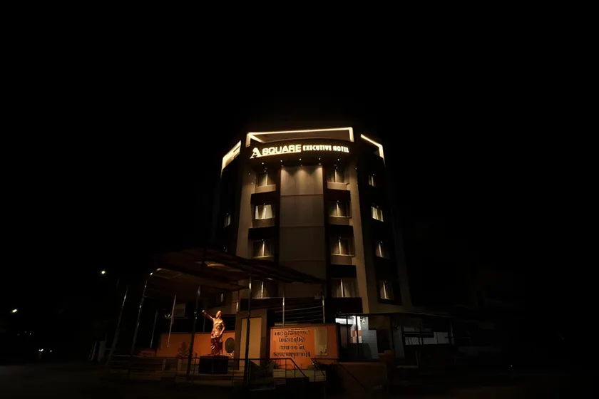 A Square Executive Hotel - Image 1